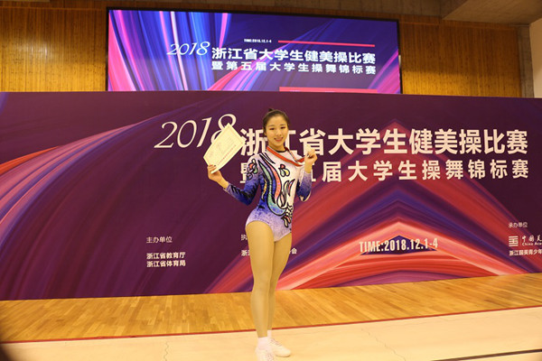 1543978995148.jpg 181205104235.jpg